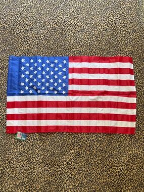 American Flag (28” x 48”) (NWT)
